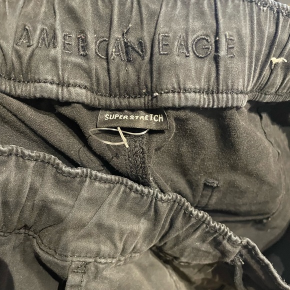 AE Black cargo pants - Picture 2 of 3
